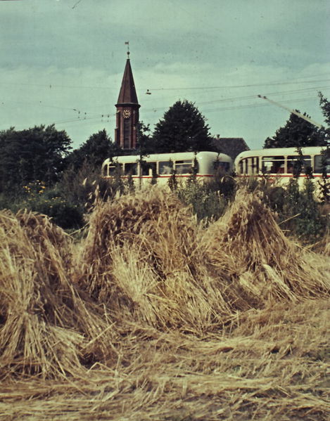 Datei:Kirche 1960.jpg